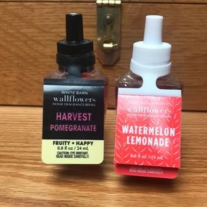 NWT Bath & Body Works Set of 2 Wallflowers refills